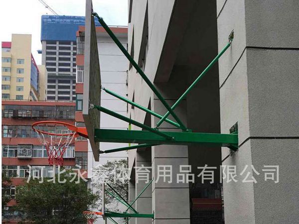 悬壁式篮球架